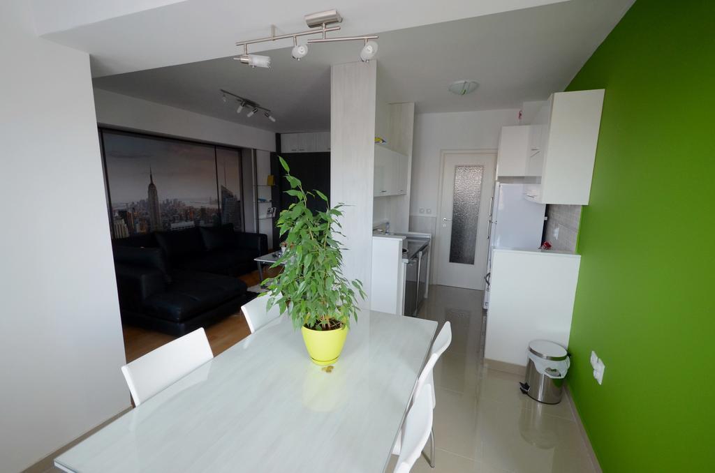 Aries Apartments Бітола Номер фото