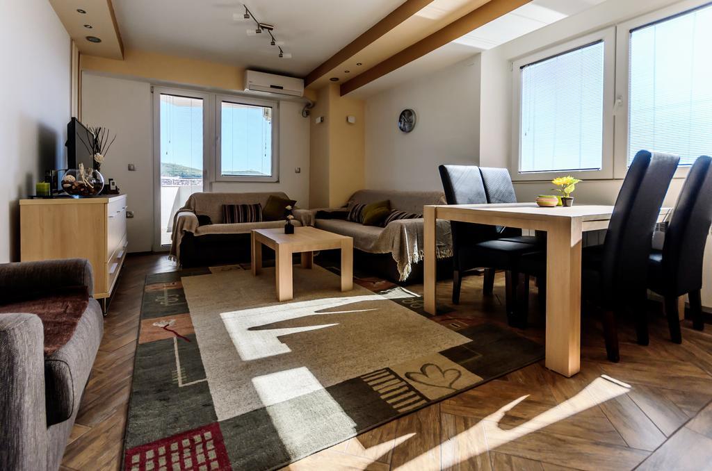 Aries Apartments Бітола Екстер'єр фото